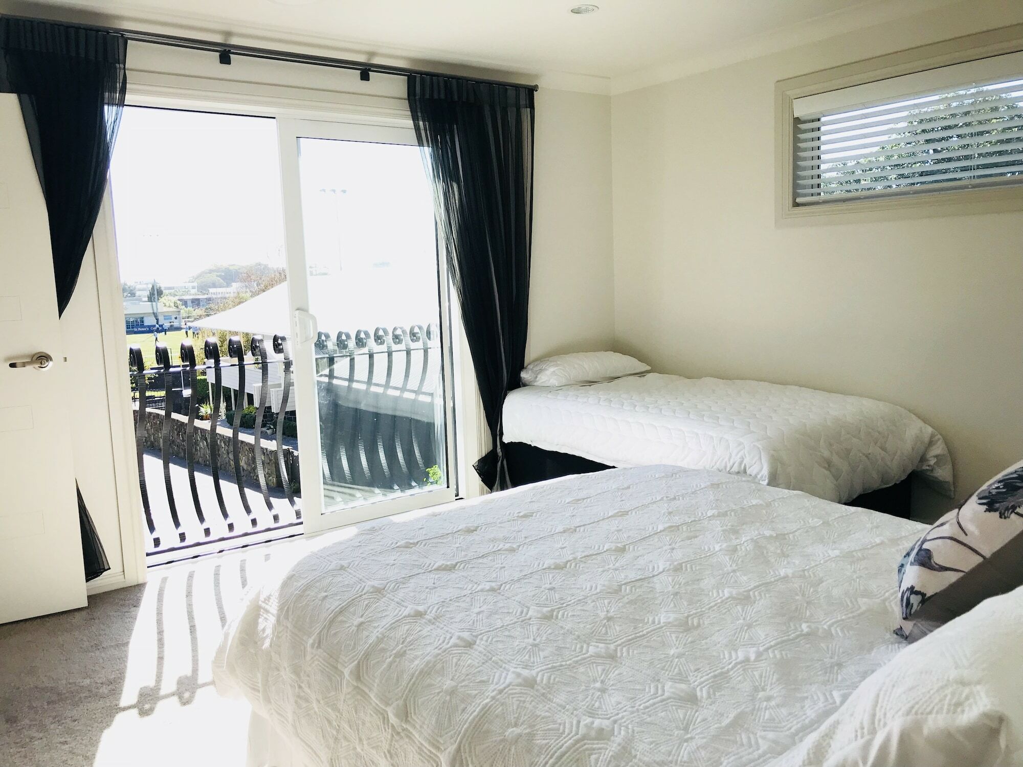 Emily'S Holiday House, Newmarket Auckland Bagian luar foto